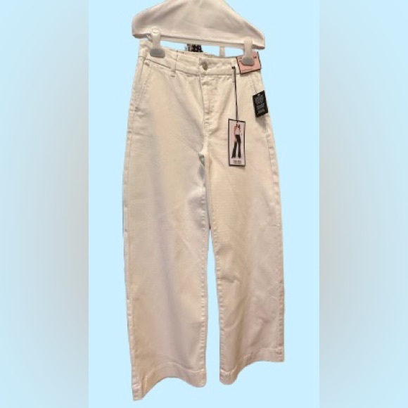 BCBG generation. High rise trouser. Size 7/28 - Picture 2 of 13